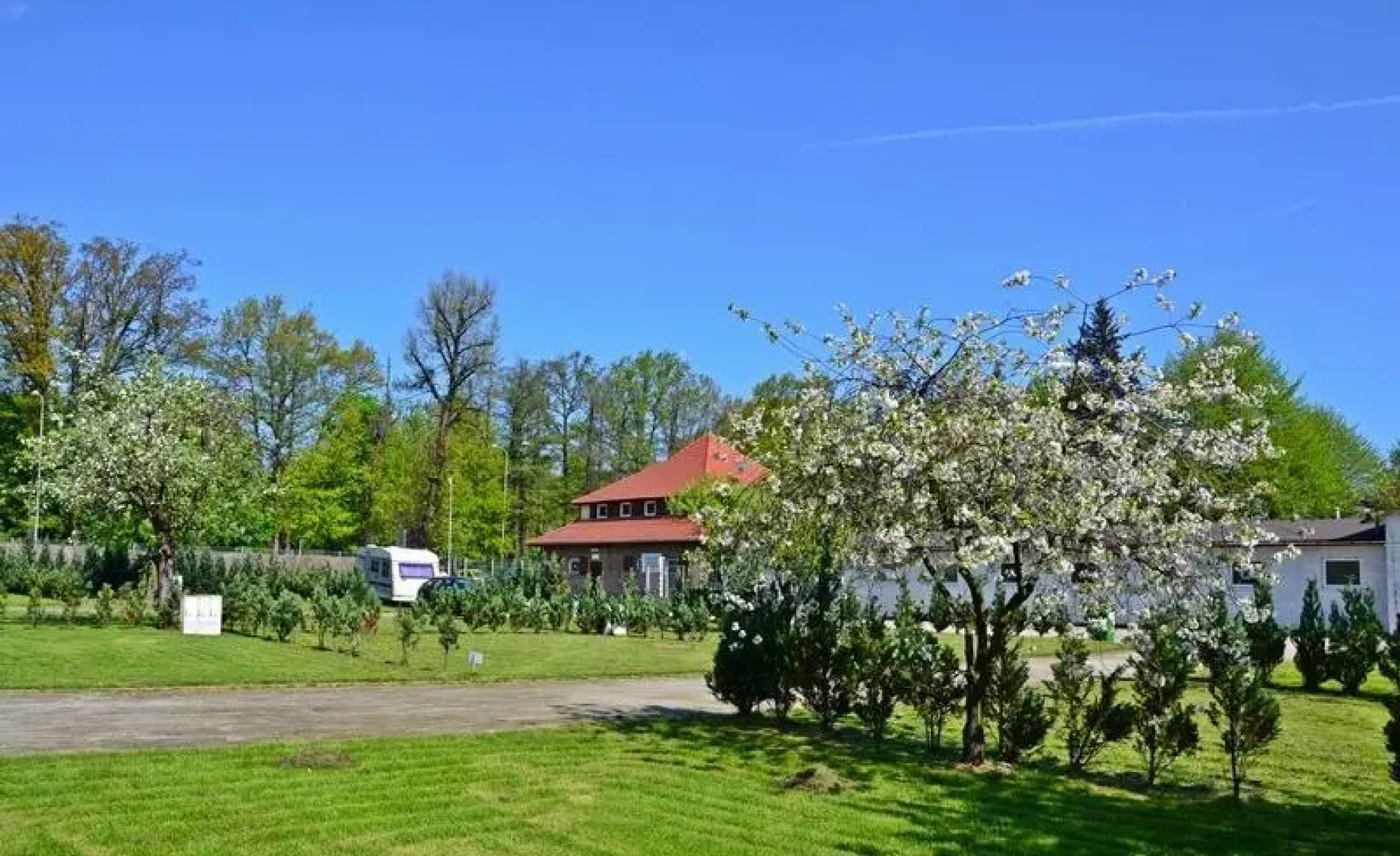 Dom Wycieczkowy - Ośrodek Sportu i Rekreacji w Świdnicy