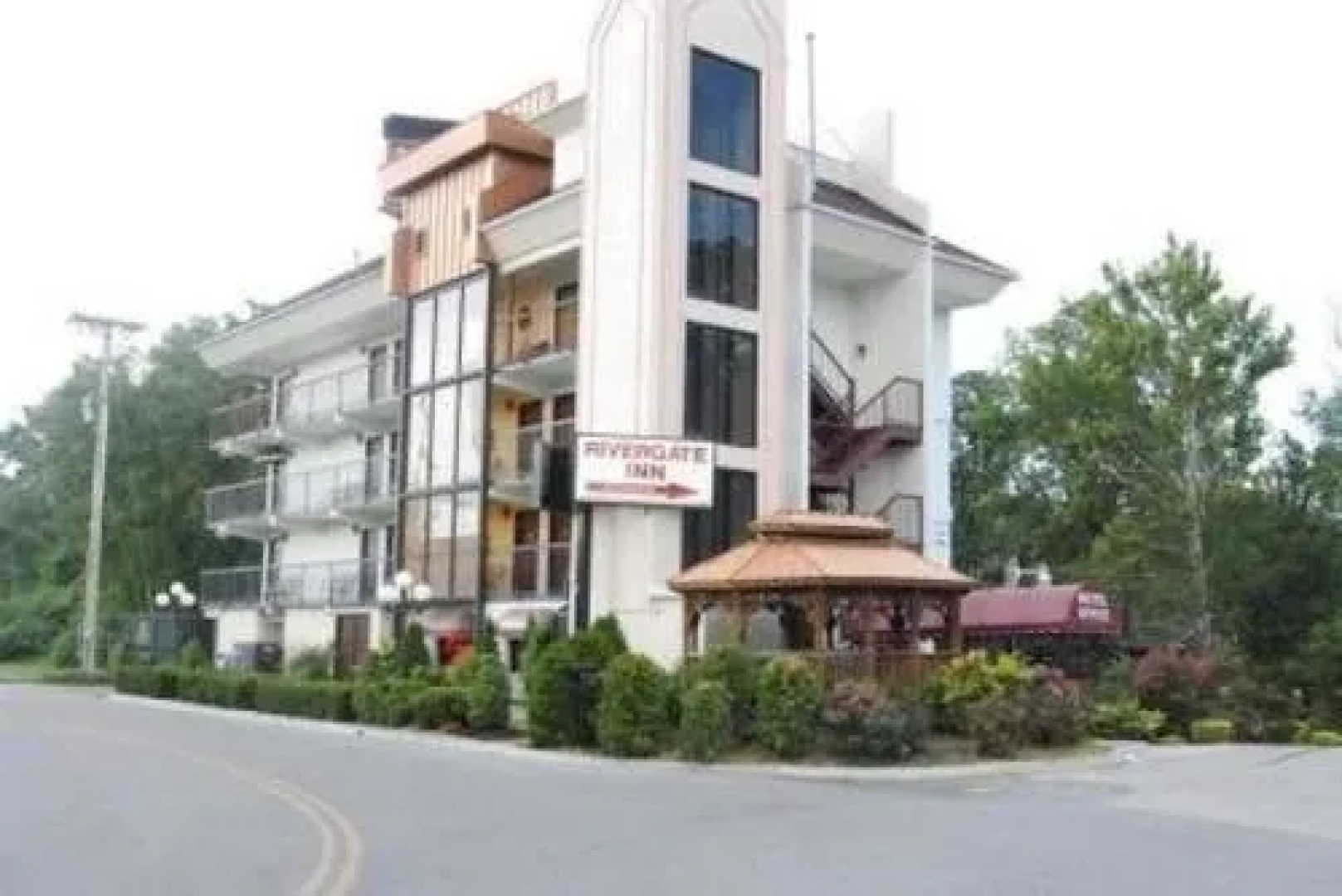 Rivergate Mountain Lodge