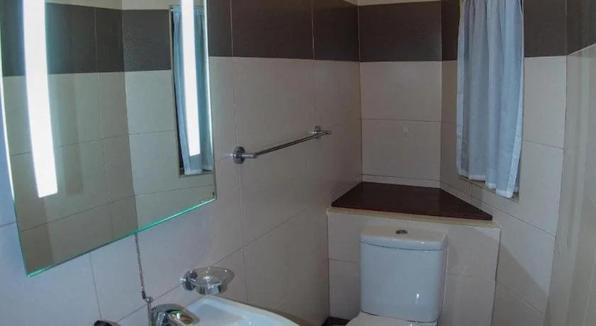 Country Views Bed & Breakfast