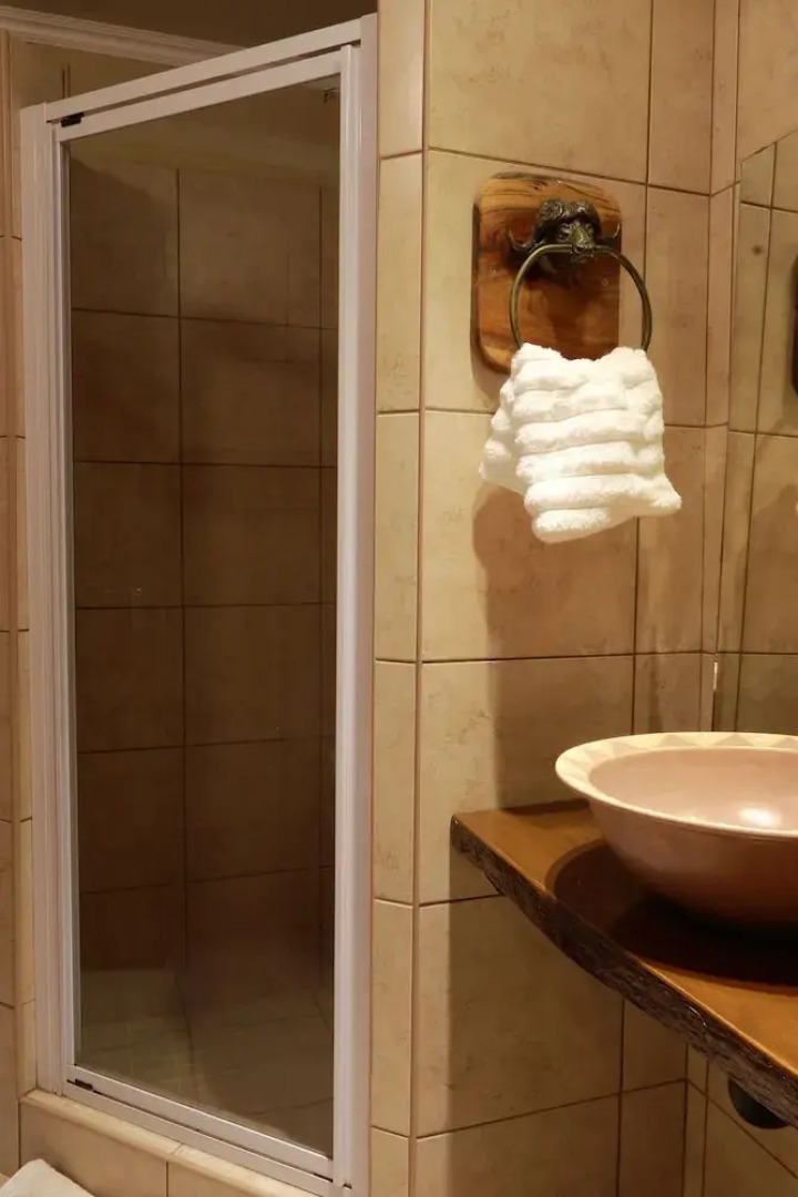 Woodlands Game Lodge