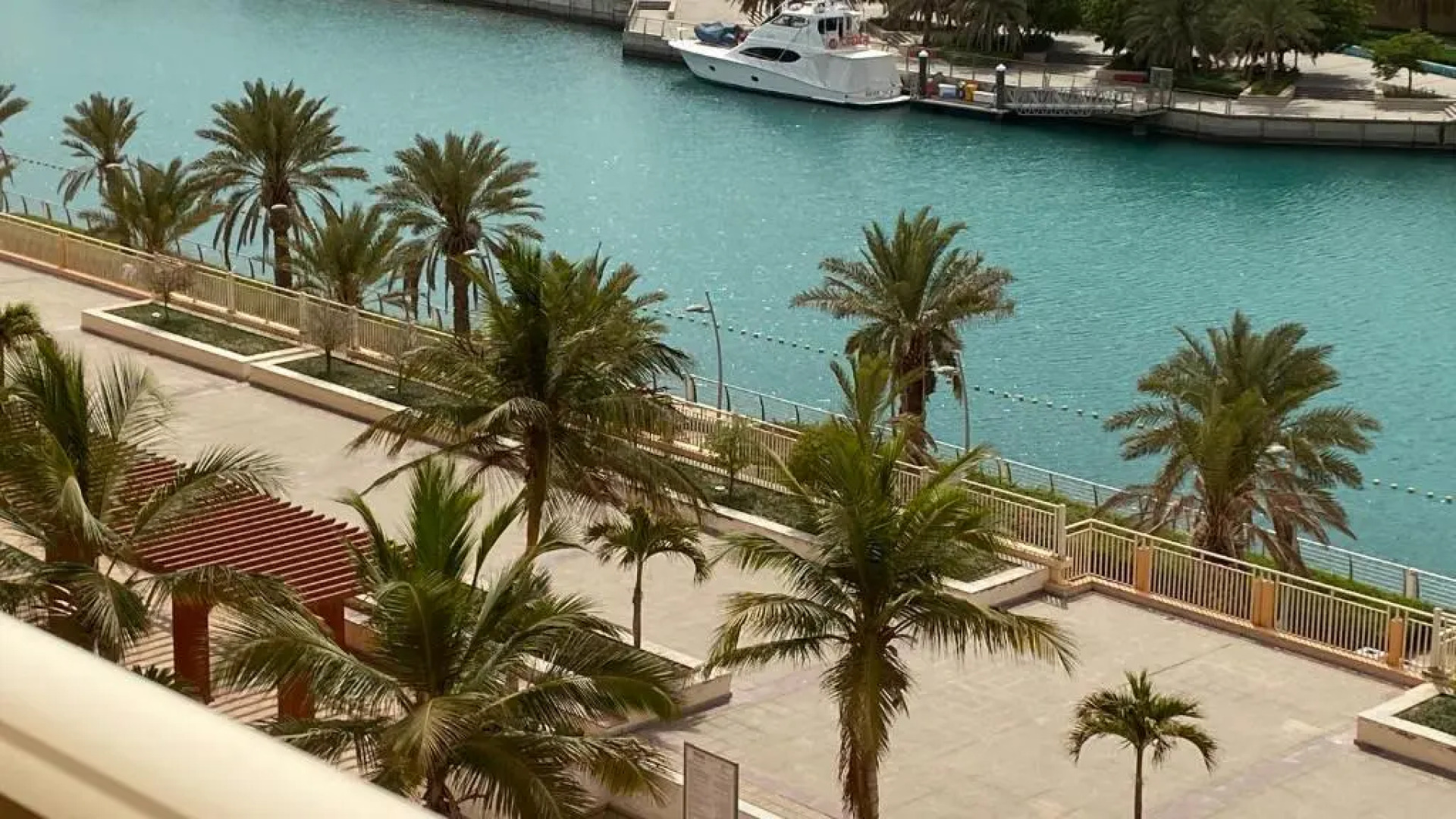 Honeymoon Style (family)