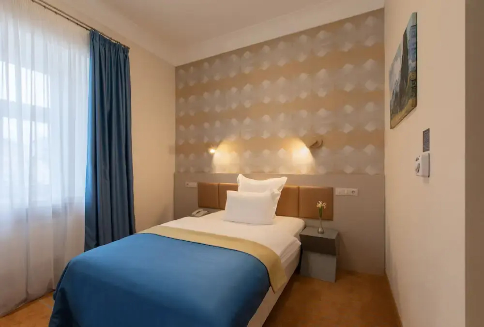 Dvor Podznoeva Studios and Apartments