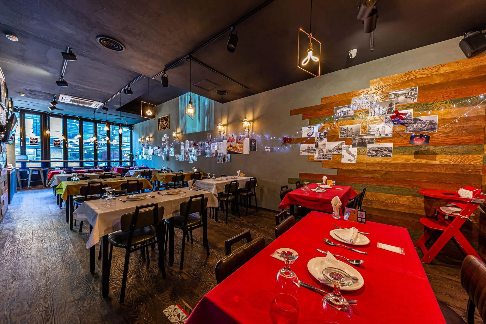 Friendly DH Naissance Hotel by Mindrum Group