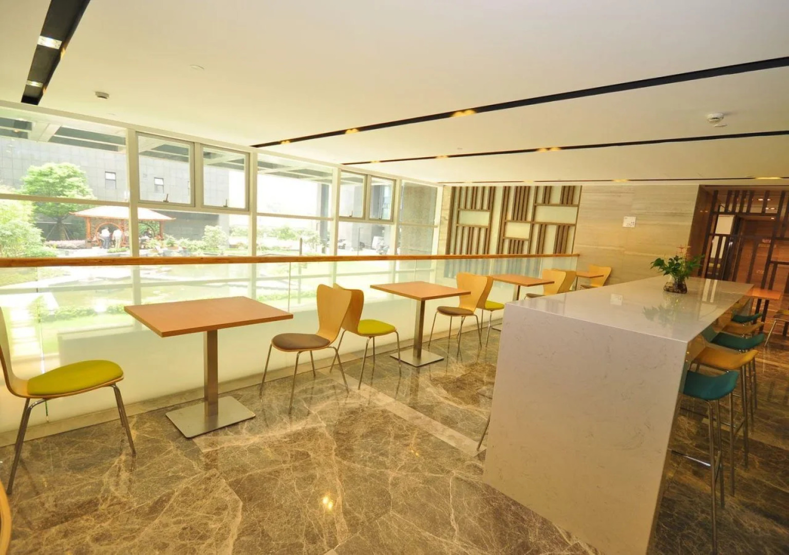 Holiday Inn Express Hangzhou Huanglong