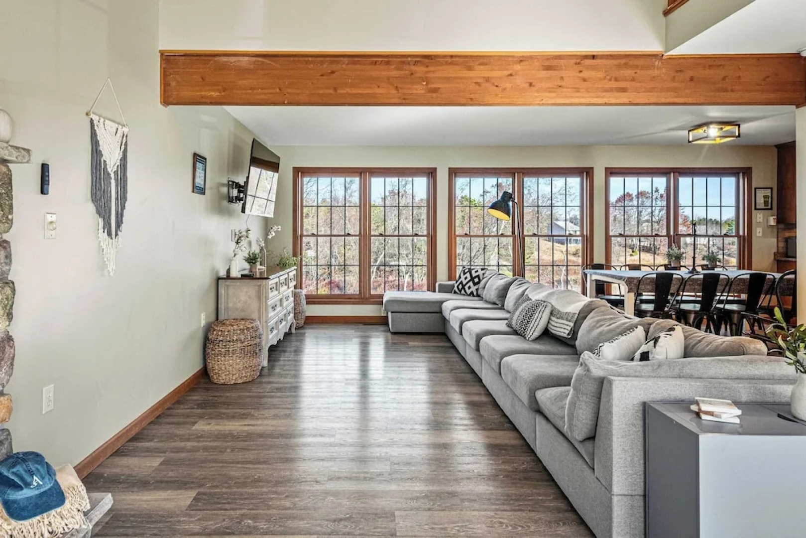 Laker's Pointe by Avantstay Lakefront Private Peninsula Hot Tub, Game Room