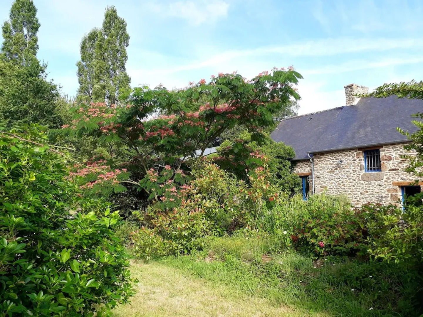 Mansion With 2 Bedrooms in Miniac-morvan, With Enclosed Garden and Wif