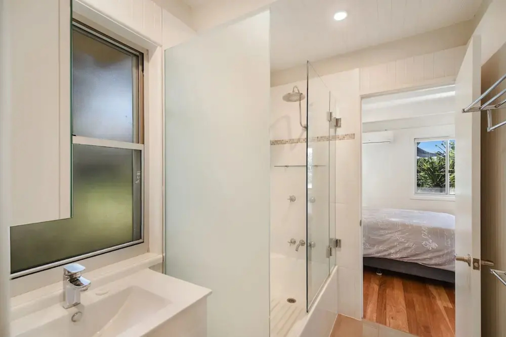 Peregians Viewing Deck, 324 David Low Way, Peregian Beach, Noosa Area