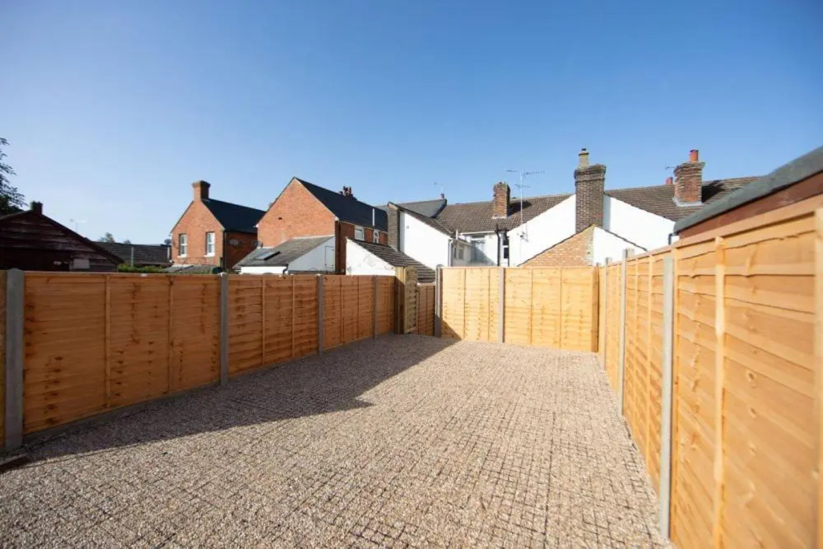 Central location for contractors, families and business travellers Ashford