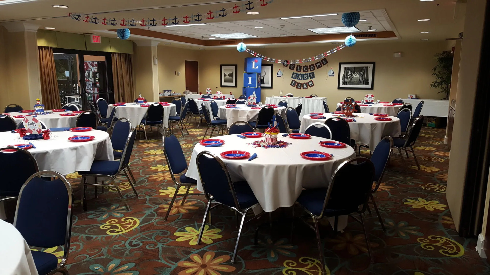 Holiday Inn Express Hotel & Suites Wilmington-University Ctr by IHG