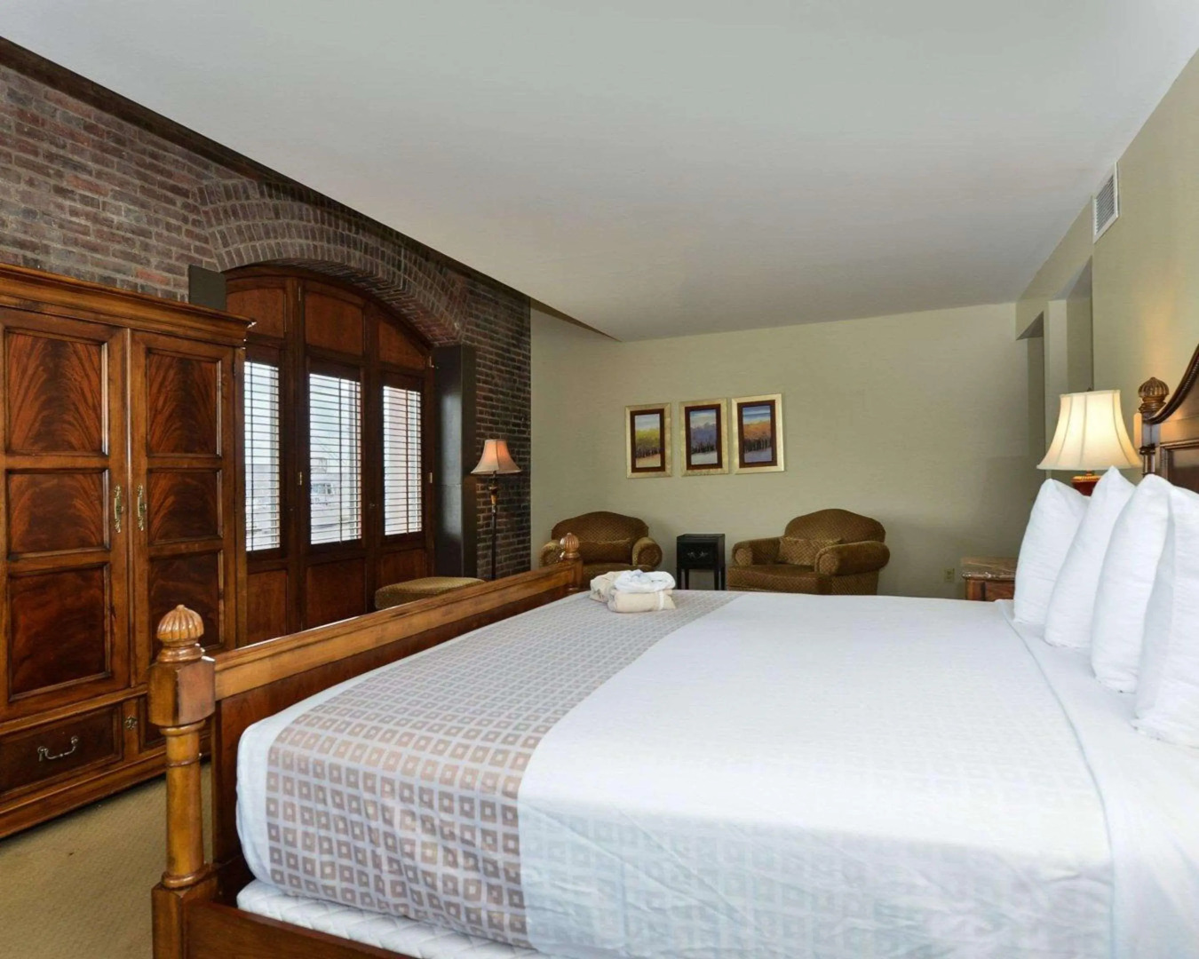 The Inn at Henderson's Wharf, an Ascend Collection Hotel