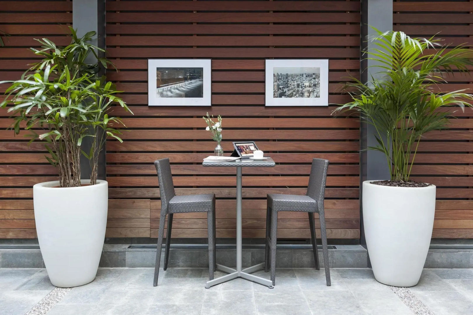 Отель Molina Lario