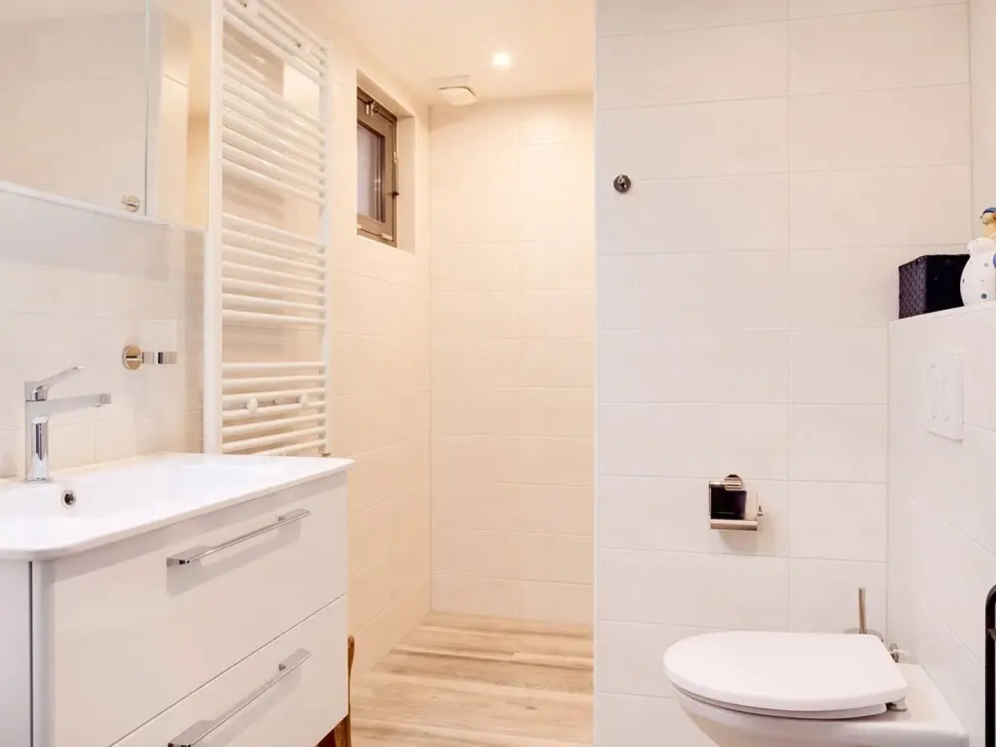 Modern Forest Retreat in Bergen