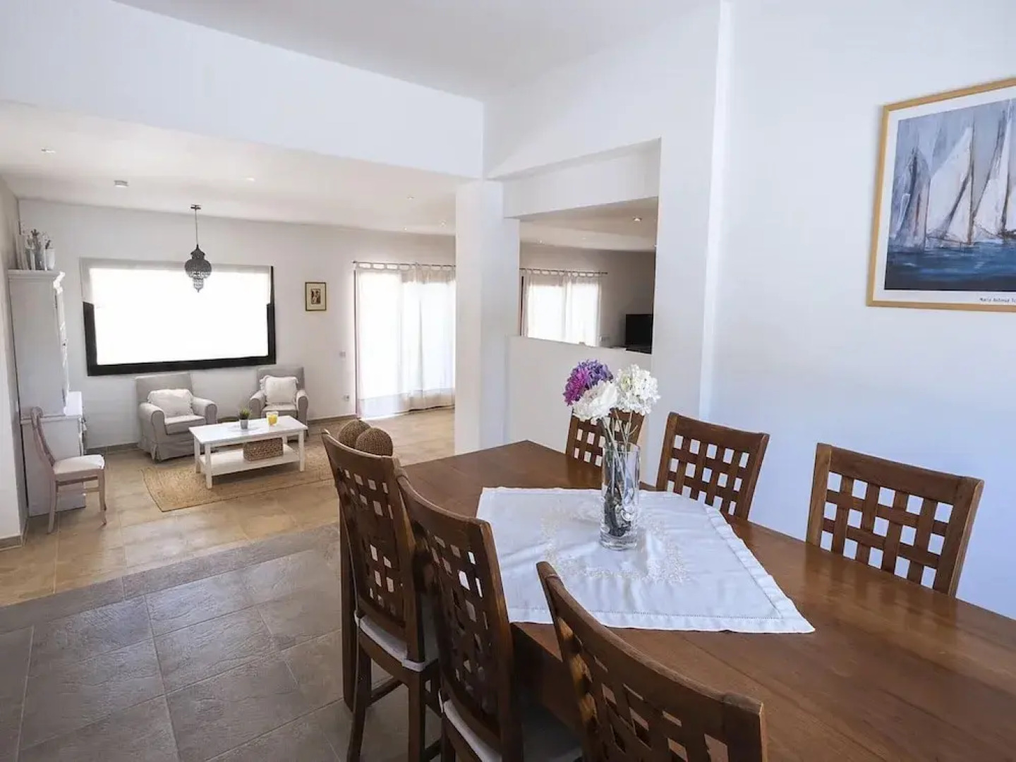 Spacious Villa With Games Area