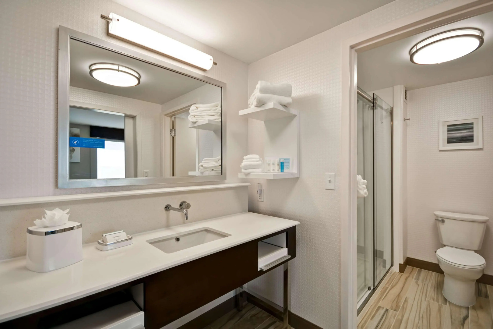 Hampton Inn & Suites Detroit/Warren