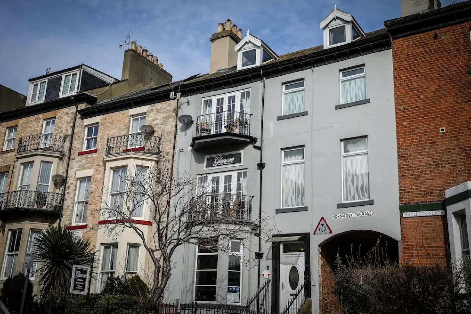 Glencoe Holiday Apartments