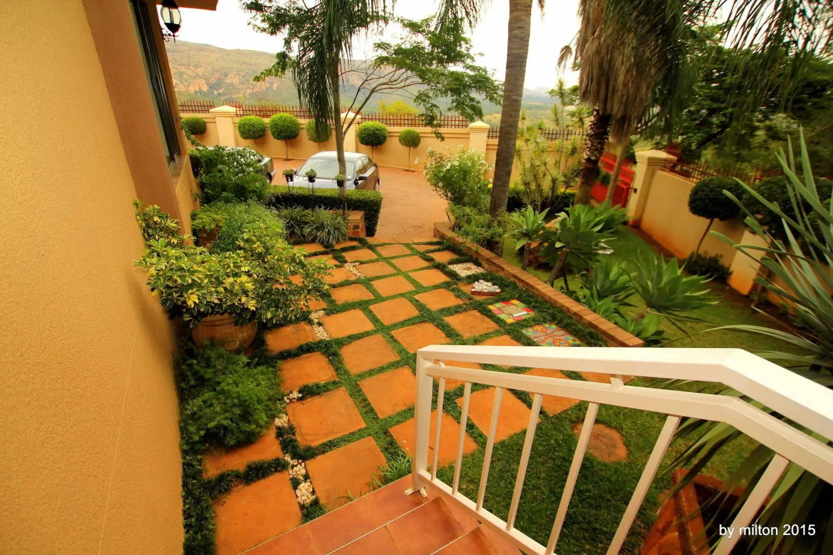 Sunset Ridge Guesthouse