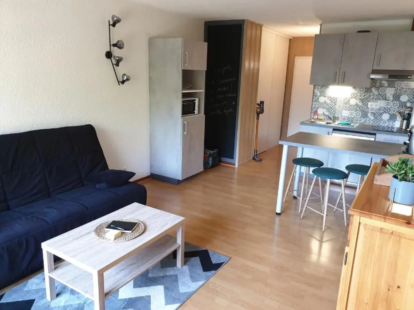 Studio refait à neuf