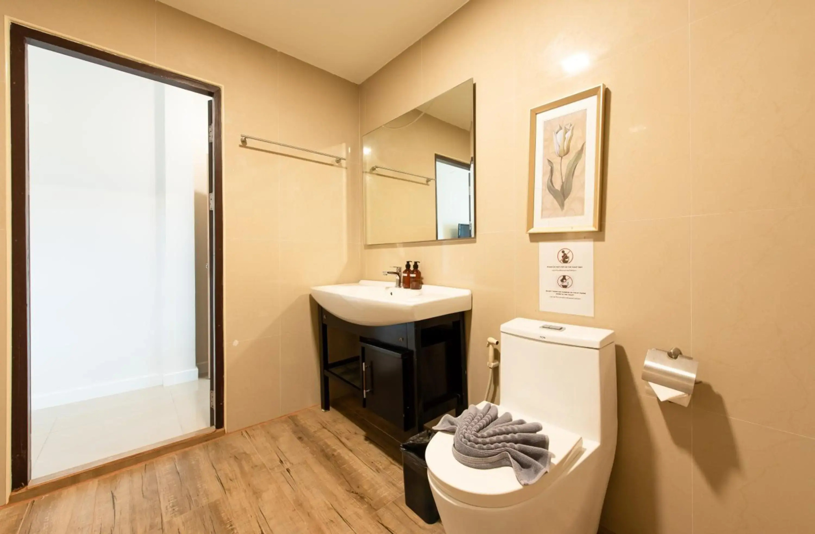 The Golden Ville Boutique Hotel & Spa
