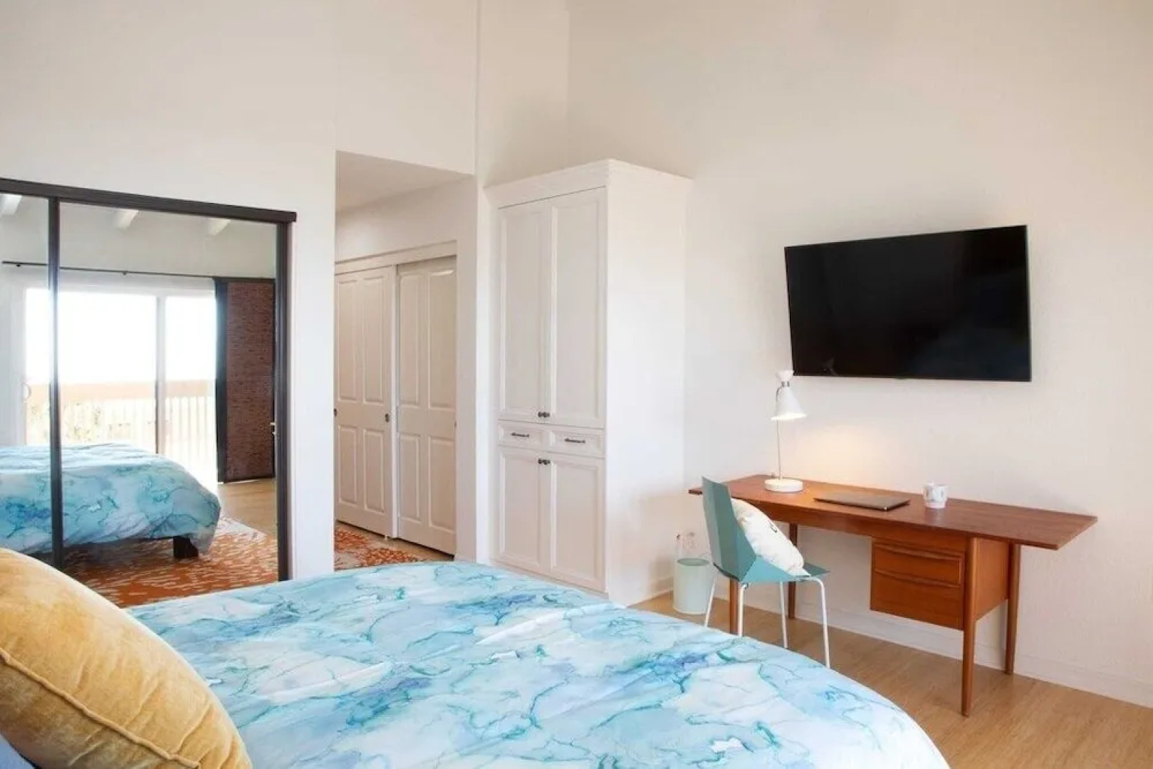 Sbtc324 2 Bedroom Condo by RedAwning