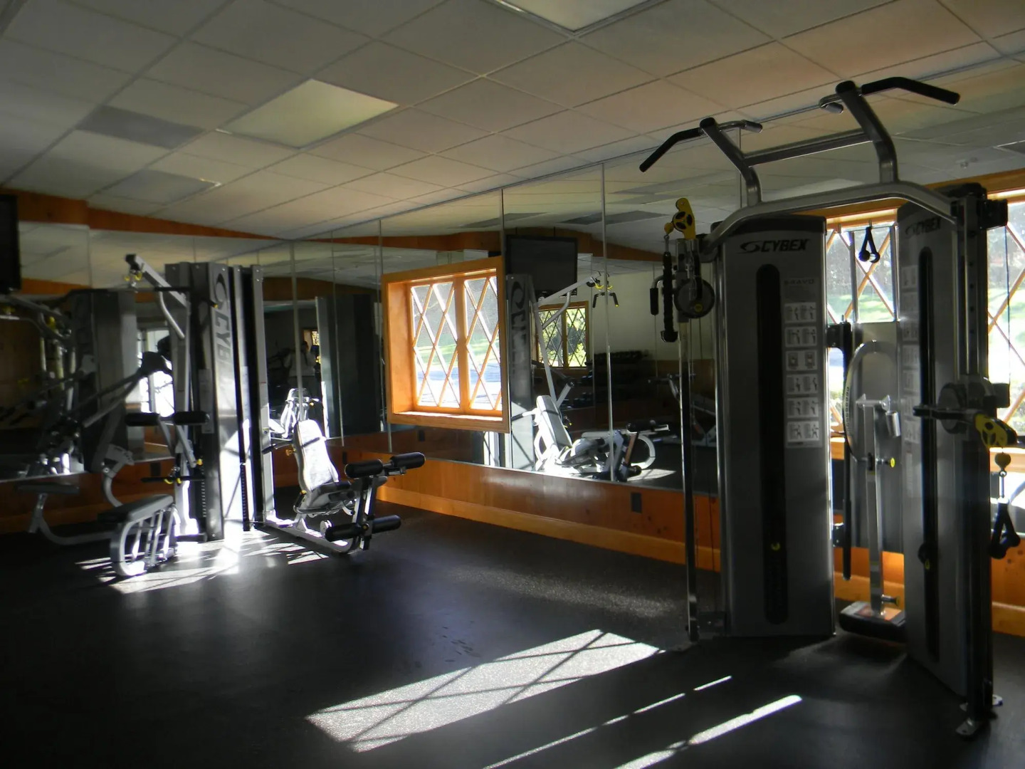 Mid Pines Inn & Golf Club