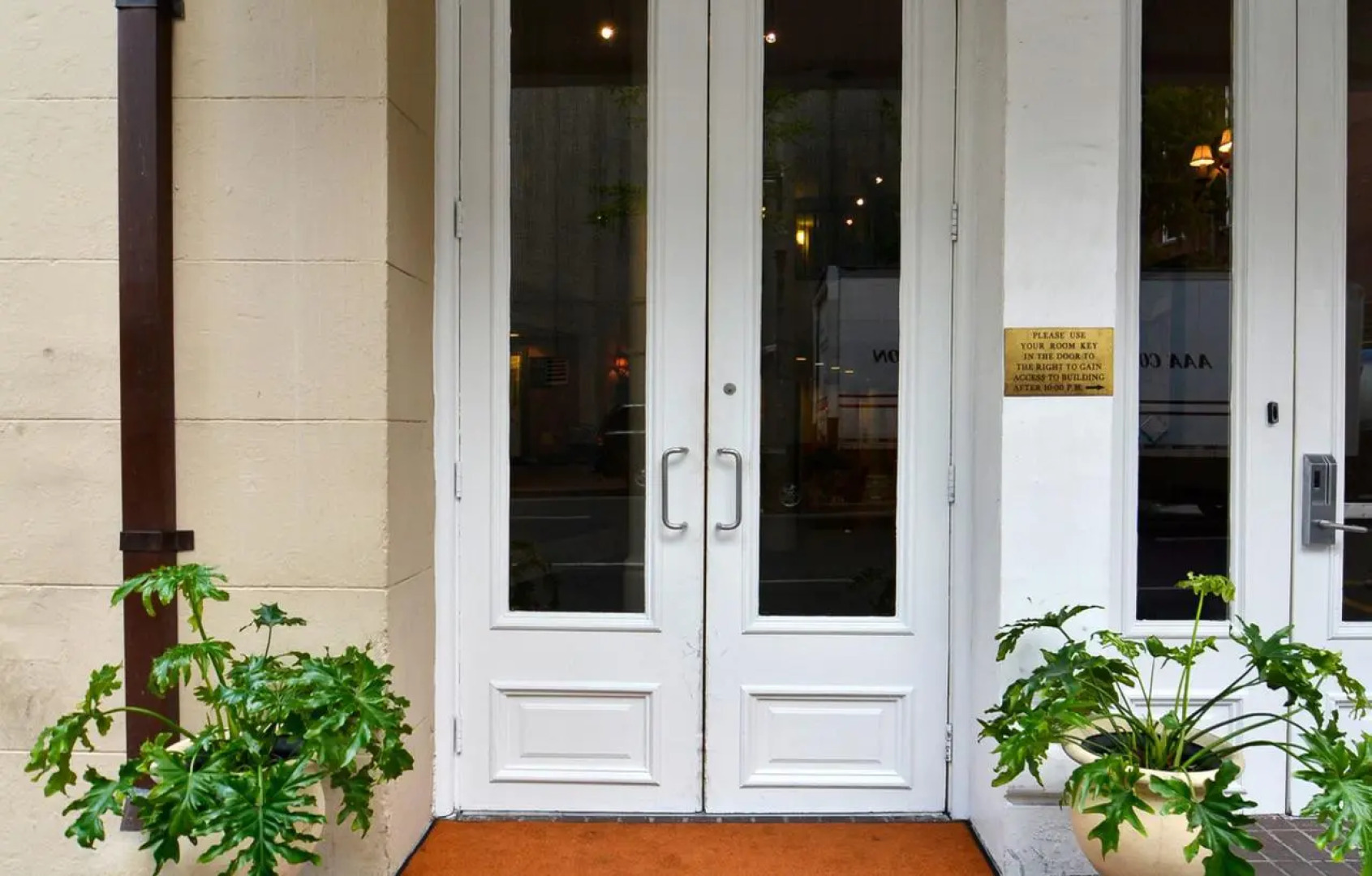 Best Western Plus St. Christopher Hotel