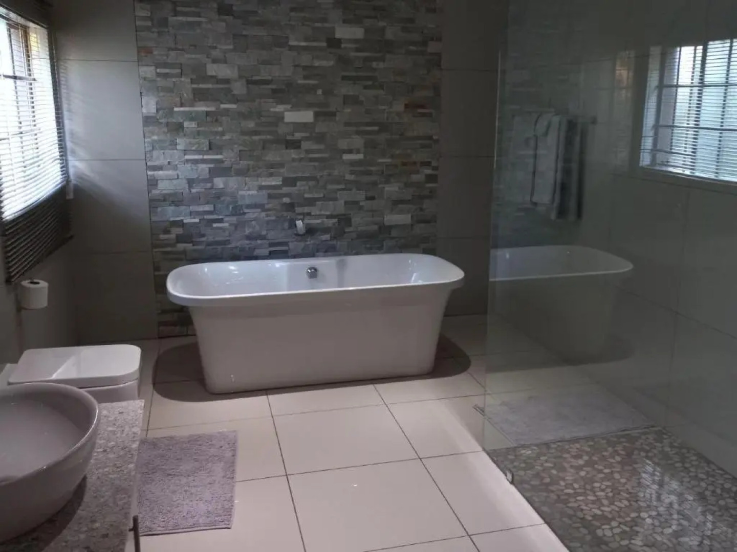 SnL Guesthouse at Visarend