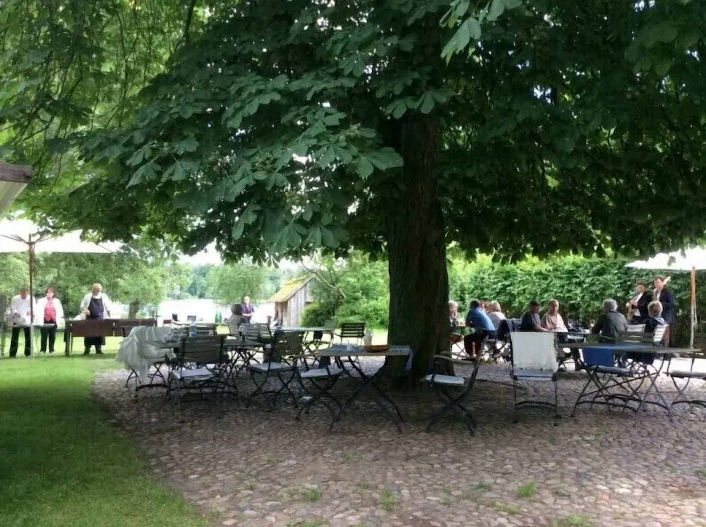 Seehotel am Neuklostersee