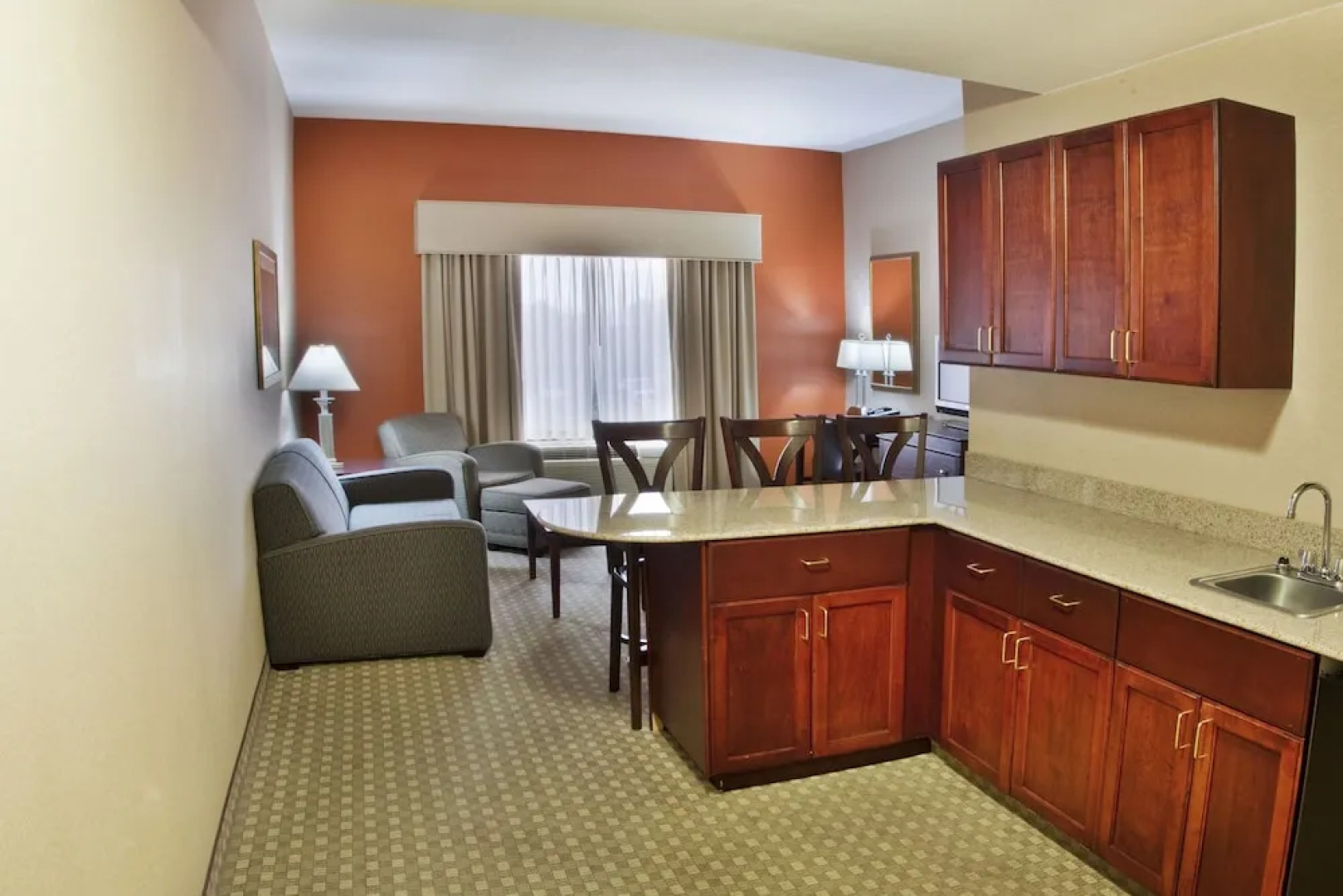 Holiday Inn Express Hotel & Suites MCDONOUGH