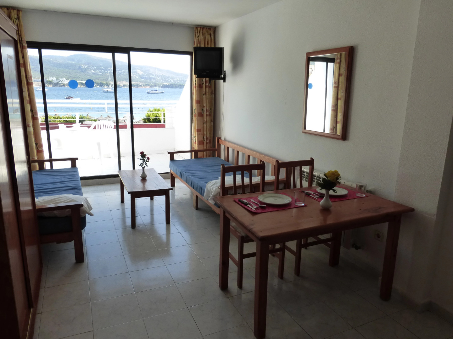 Apartamentos Balear Beach