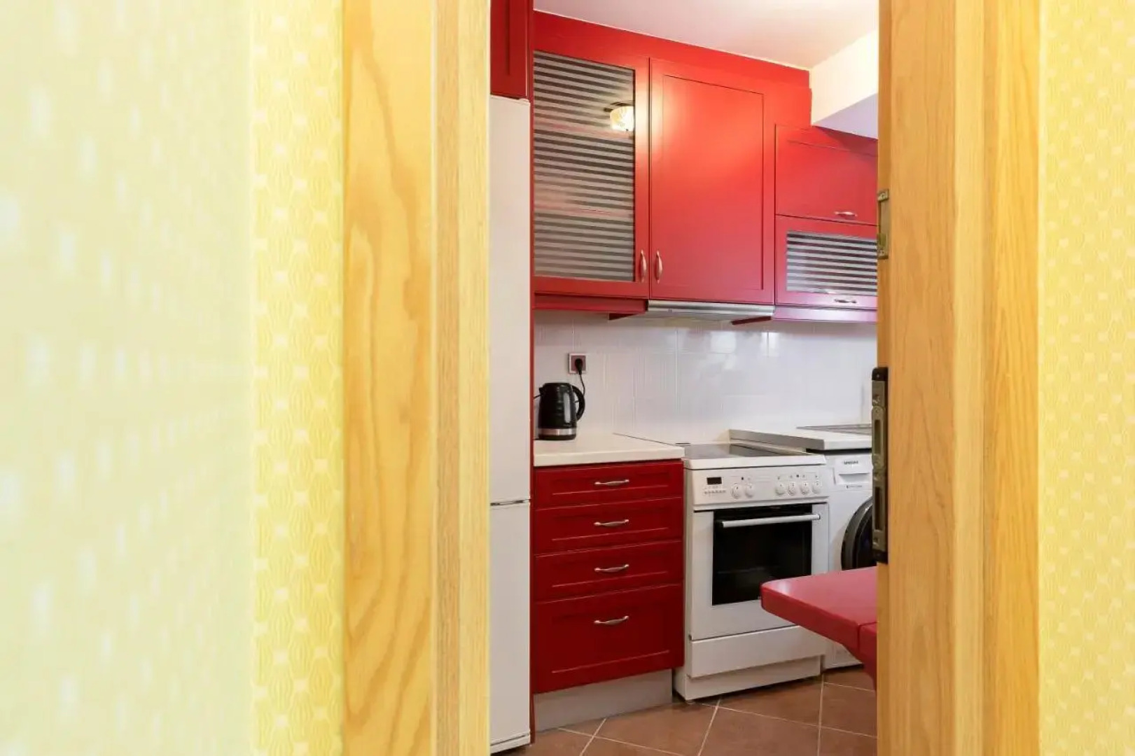 Vouliagmeni's Elegance by Acropolis Suites