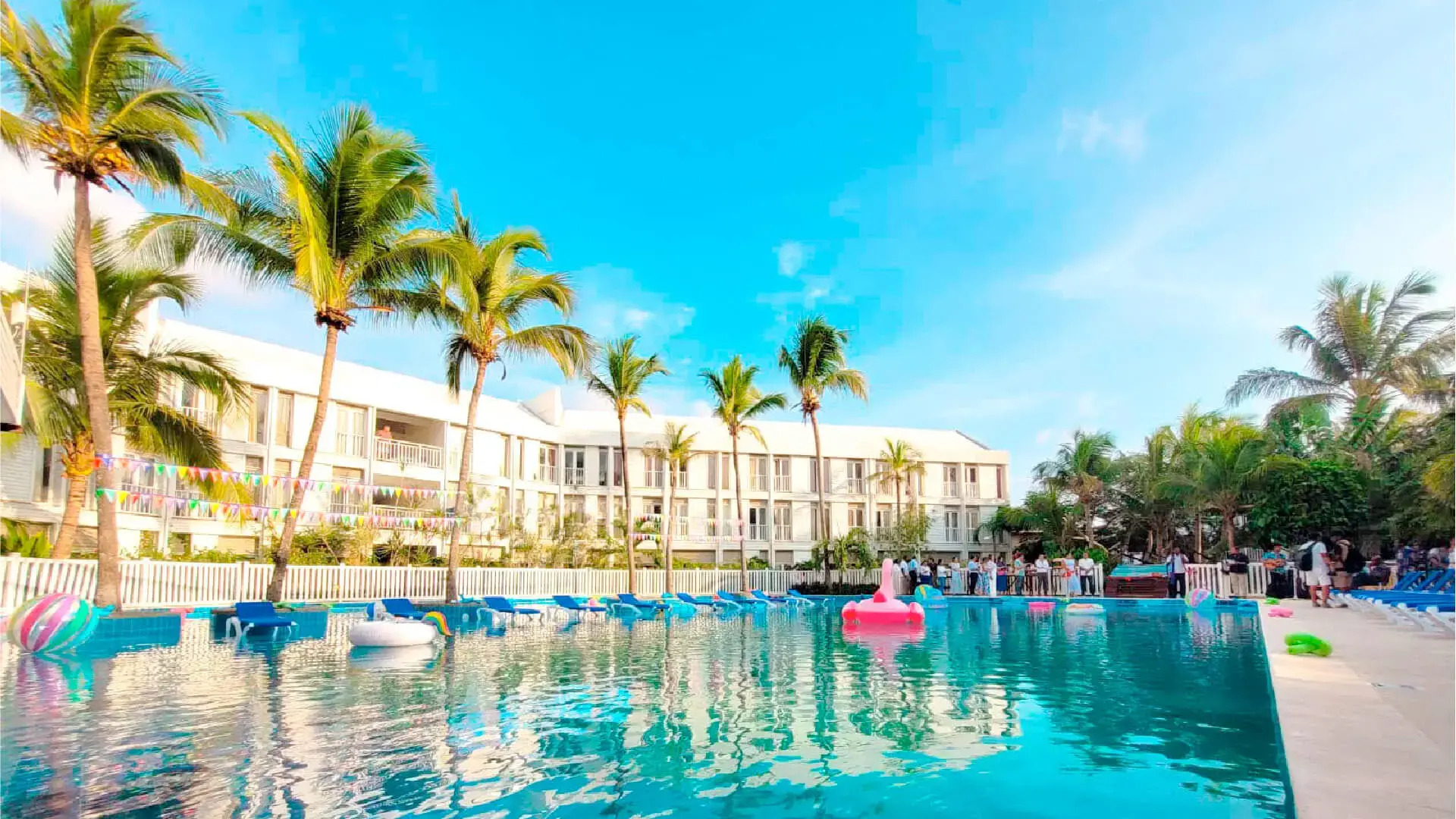 Hotel Blue Cove by On vacation