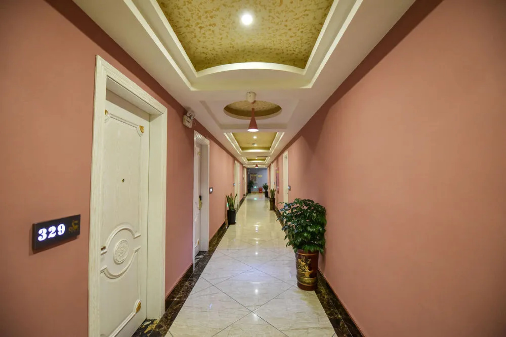 Nanping Theme Hotel