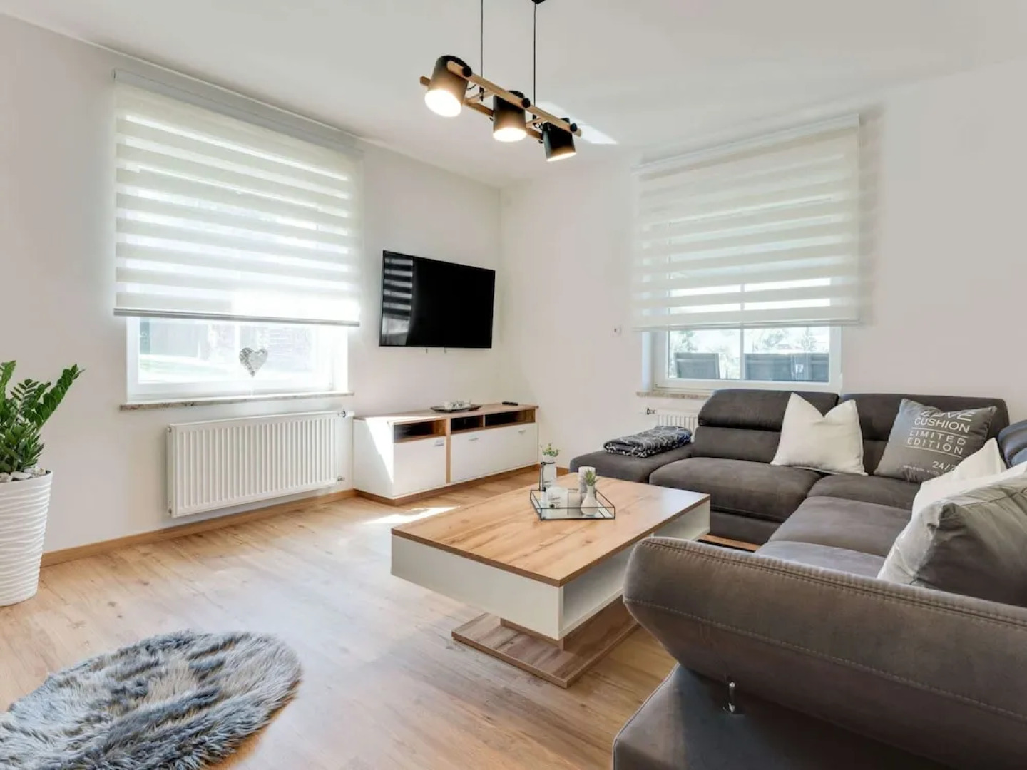 Holiday Home Near Lake