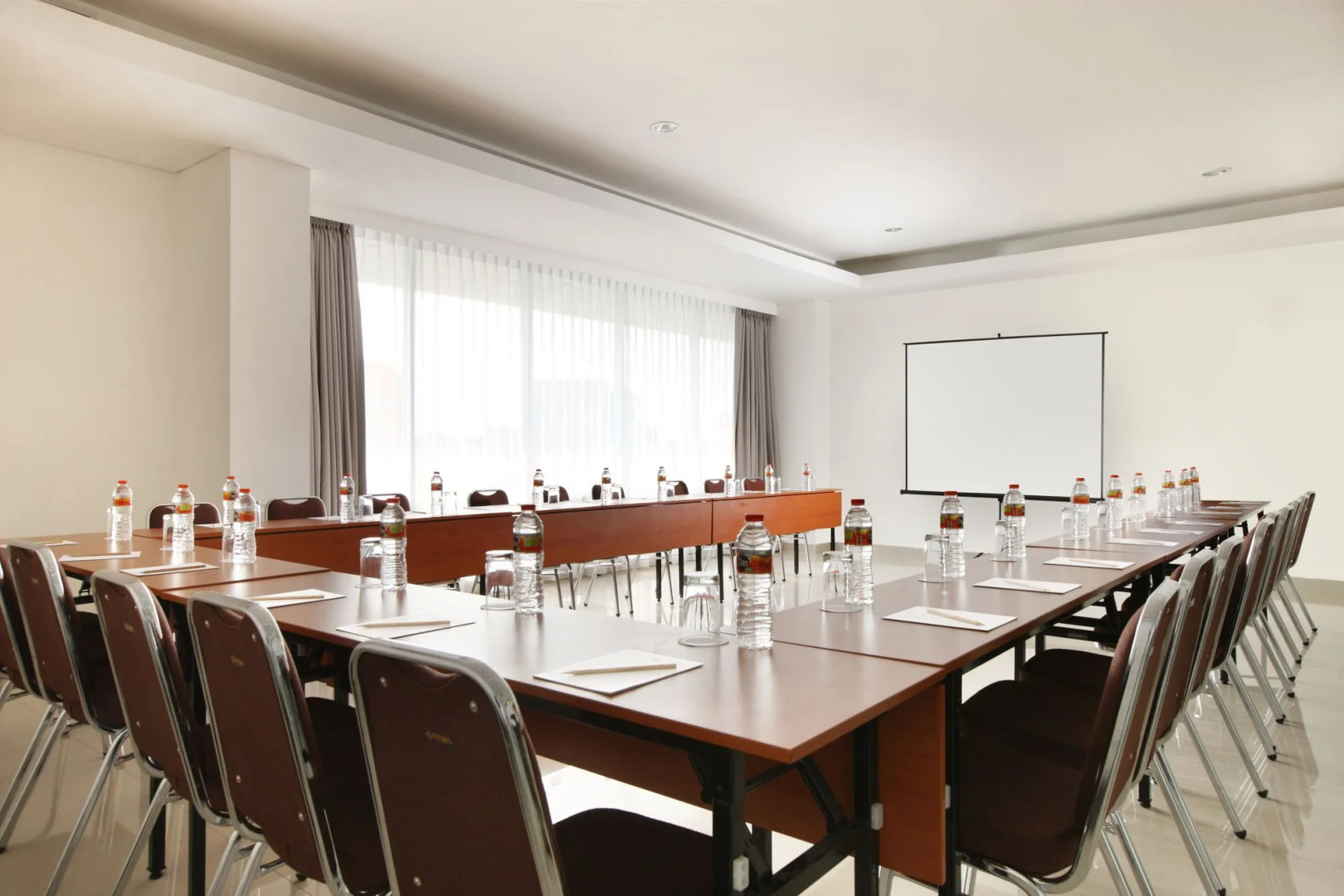 Amaris Hotel Serpong - Tangerang