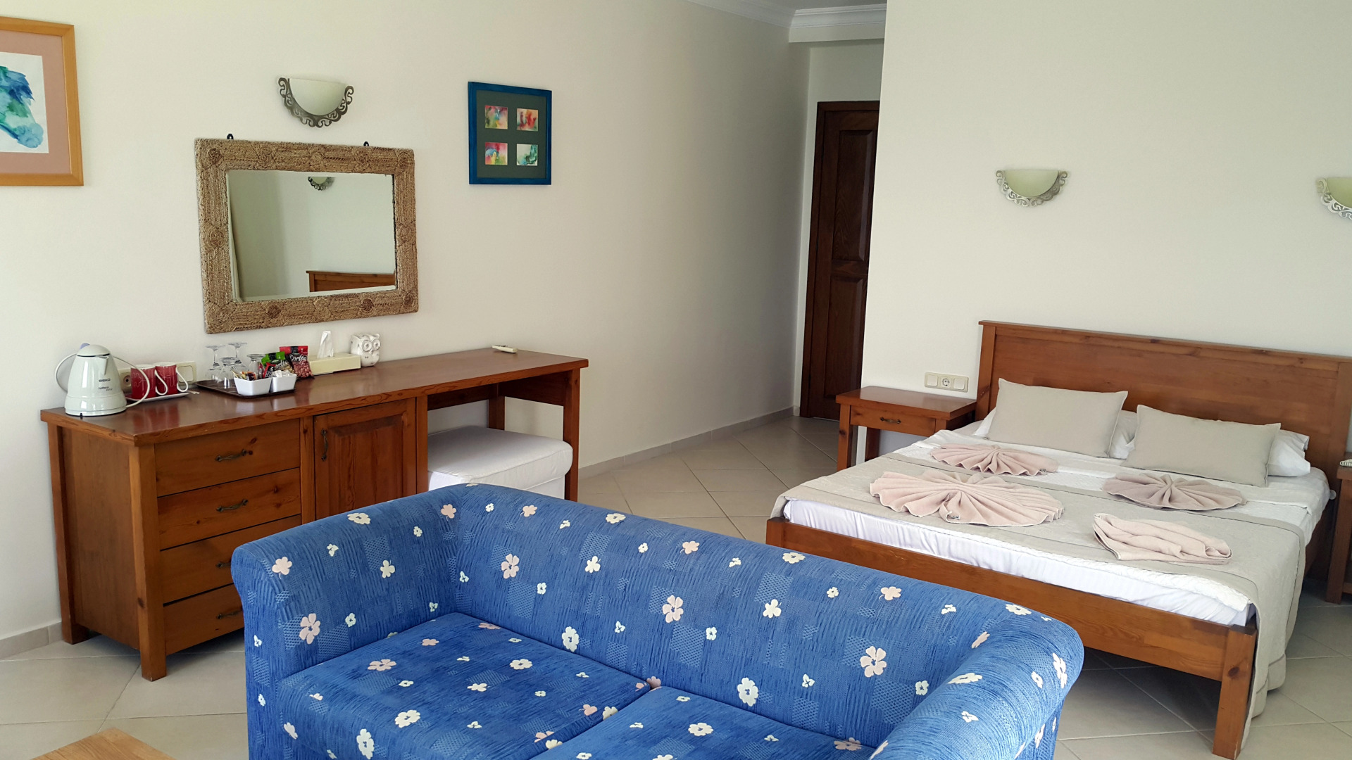 Ece Hotel Sovalye Island