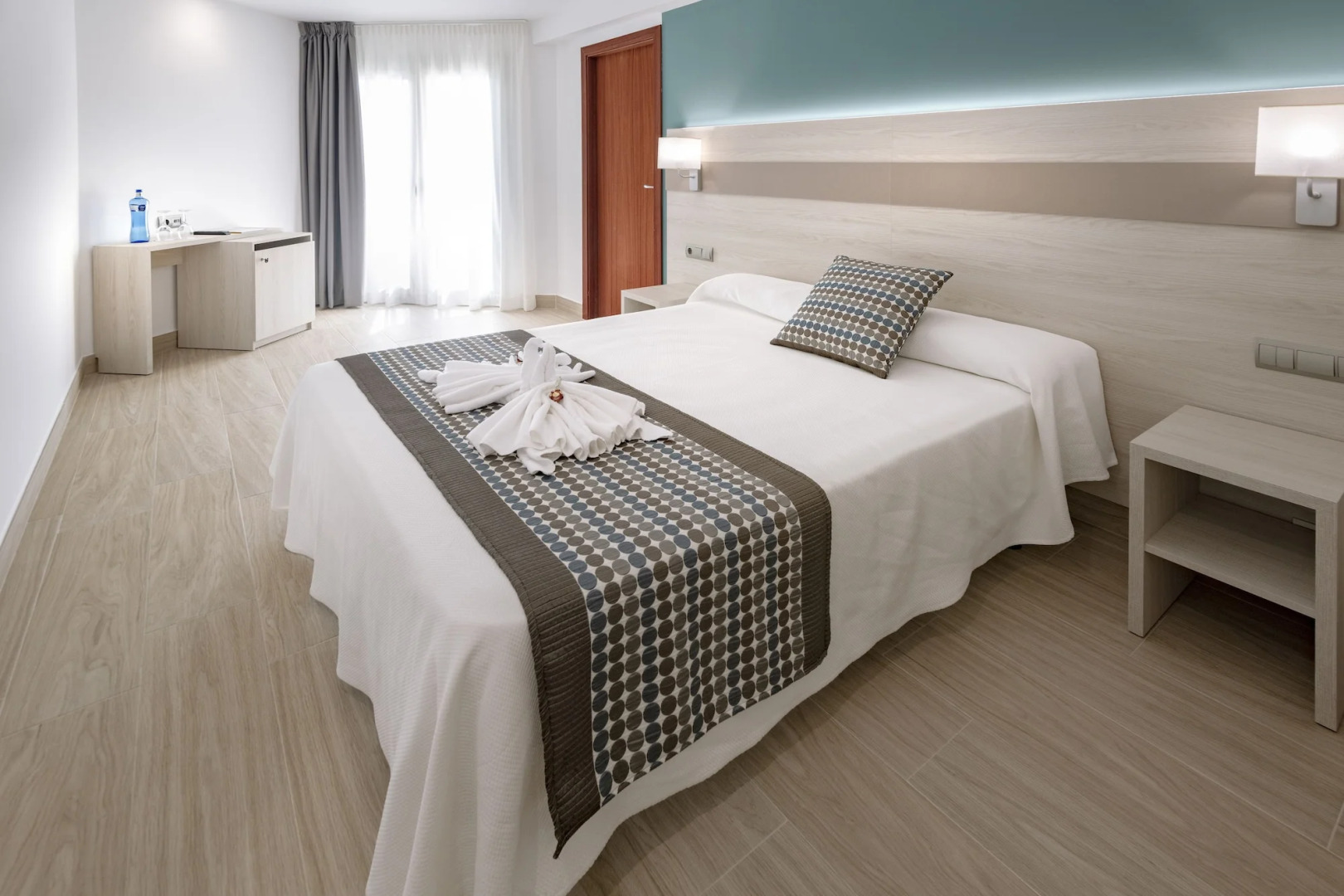 Отель 4R Miramar Calafell