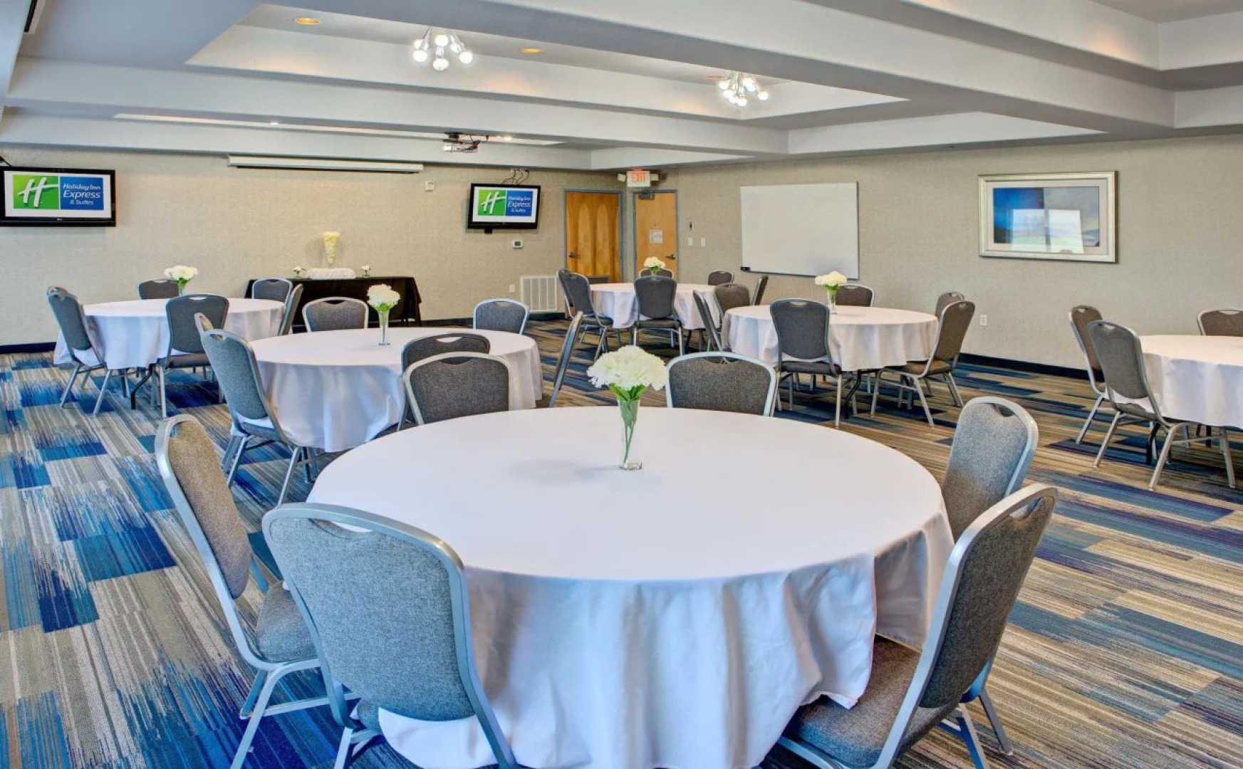 Holiday Inn Express & Suites Austin NE - Hutto by IHG