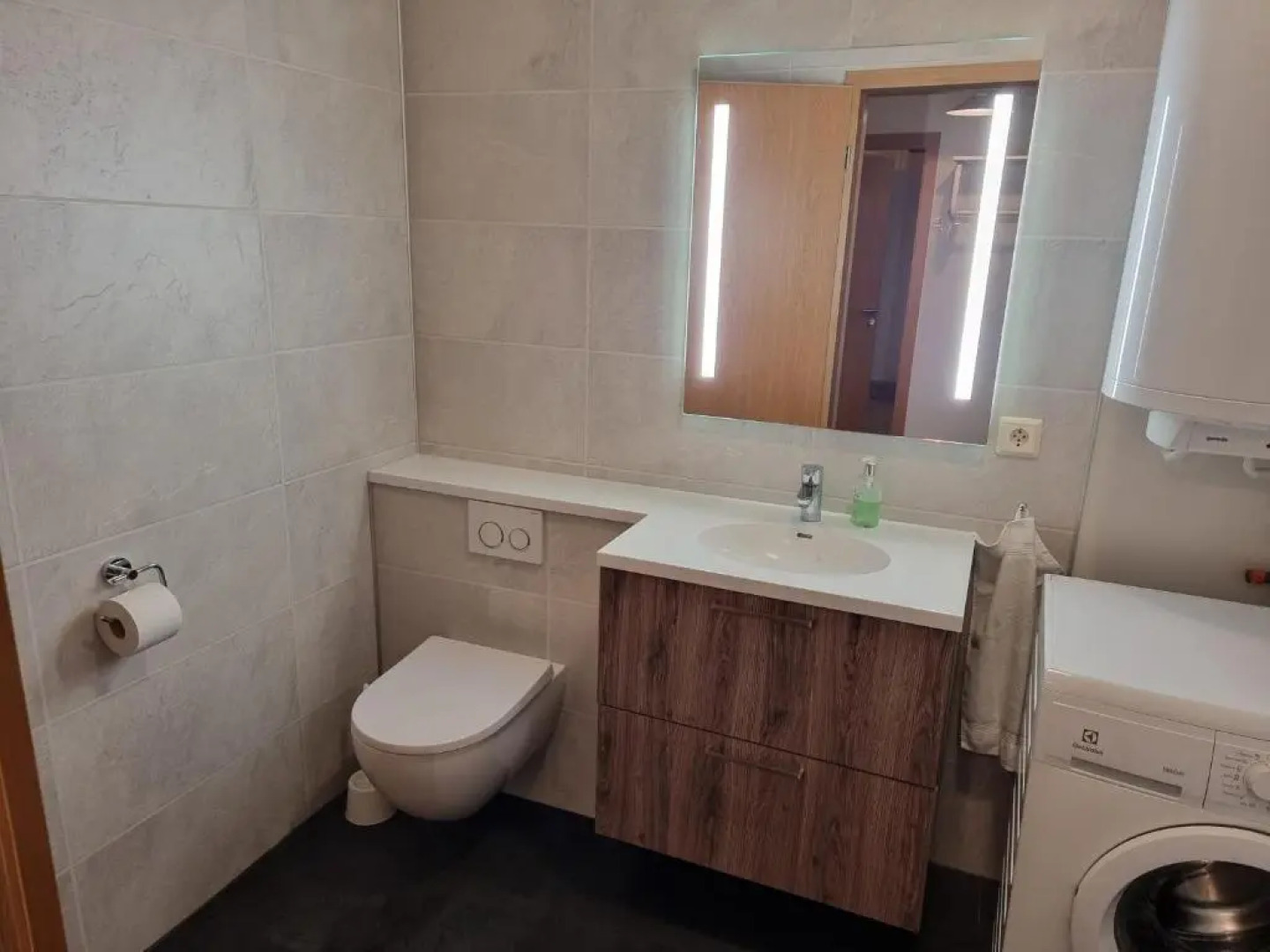 Litla-Hof Guesthouse