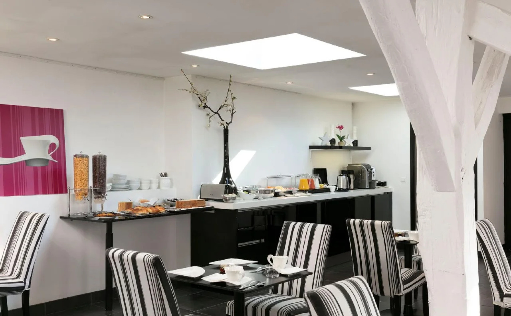 Standard Design Hotel