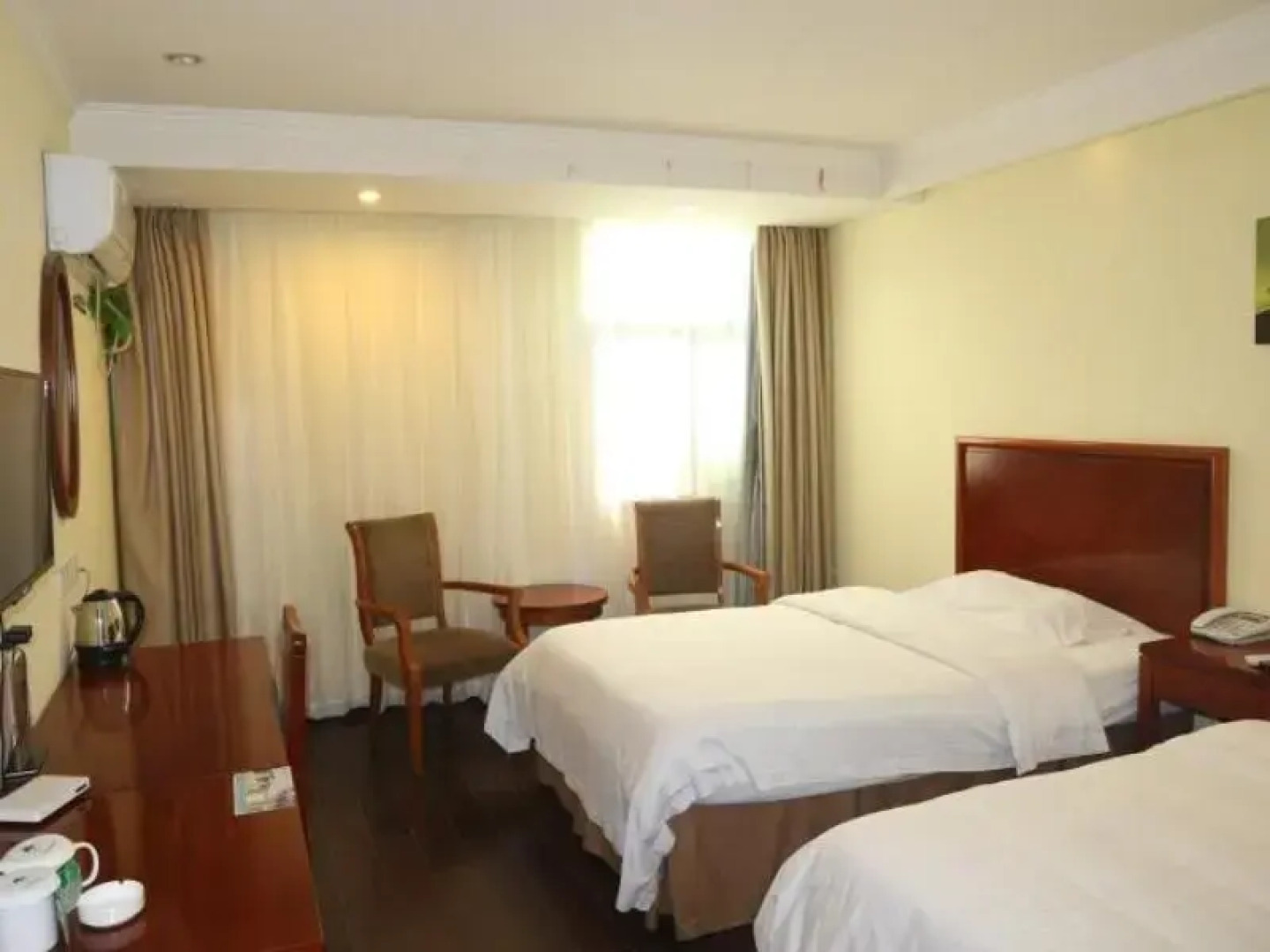 Greentree Inn Huaian Xuyi Bus Station Hotel