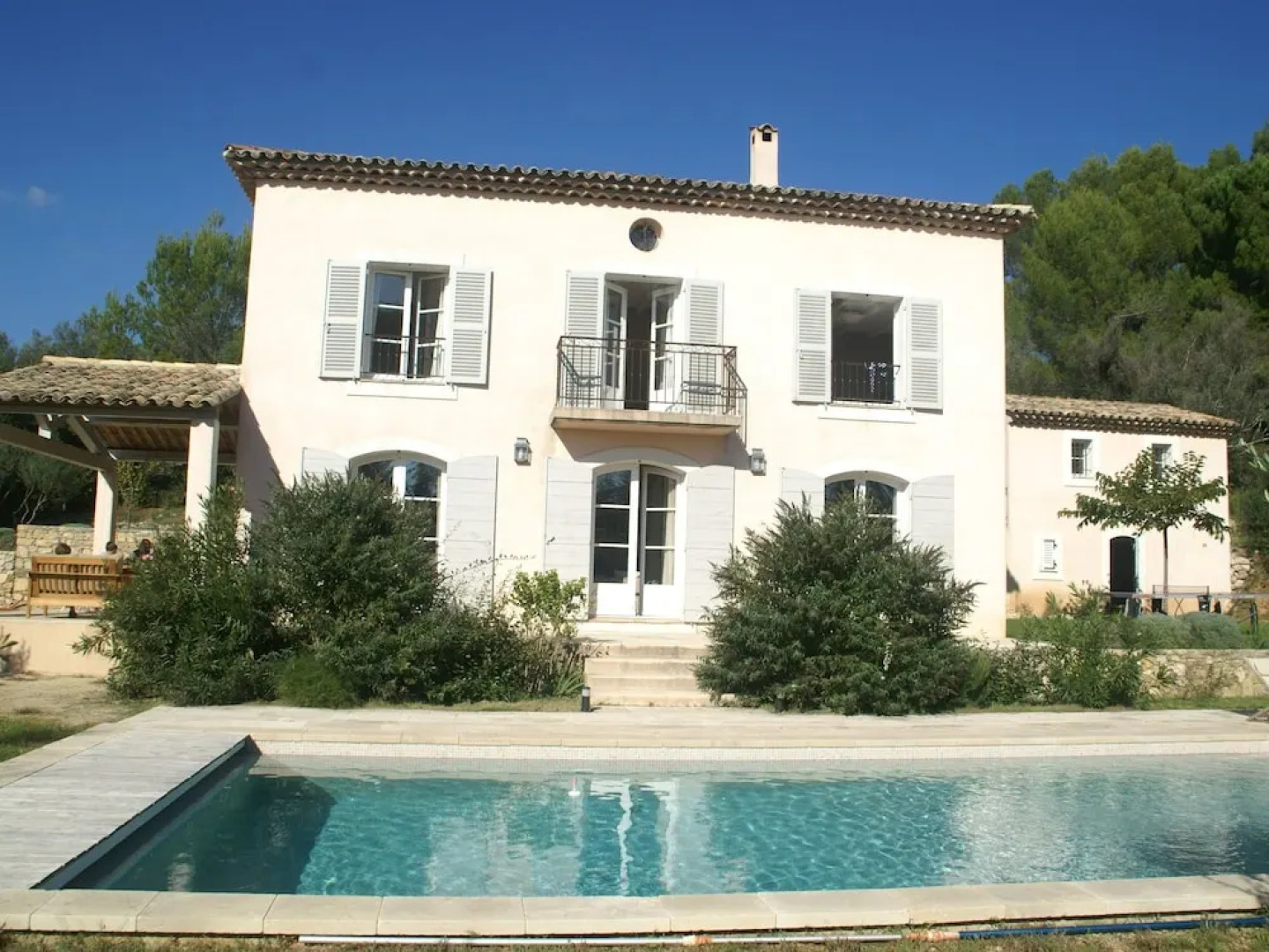 Atmospheric Villa in Pottery Town Salernes , Near Many Lovely Villages
