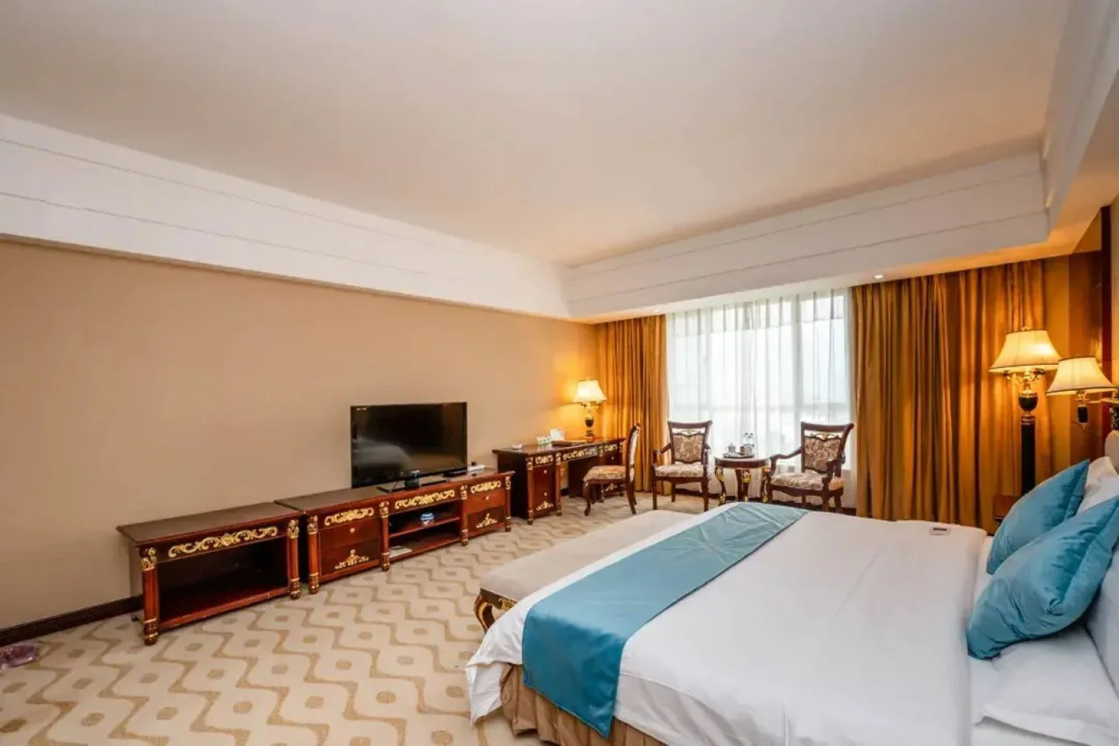 Dianneng International Hotel