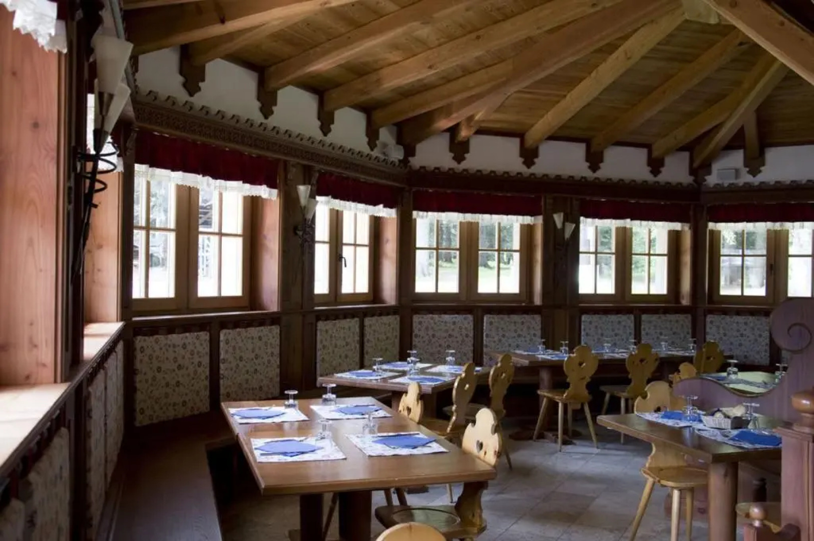 Rifugio Lago Nambino