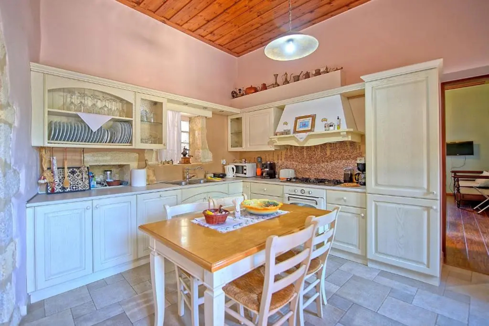 Villa Rodanthi by MediterraneanVillas