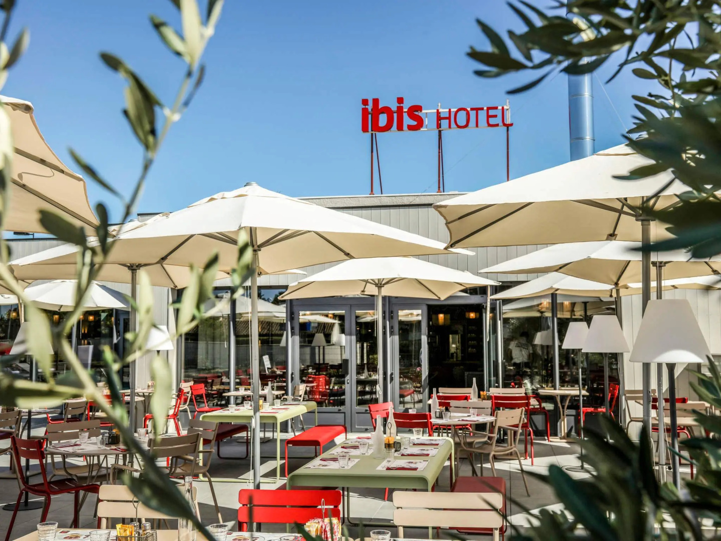 ibis Orange Centre Echangeur A7 A9