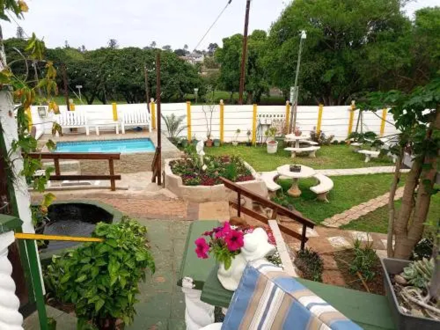 Queensburgh B&B or Self Catering