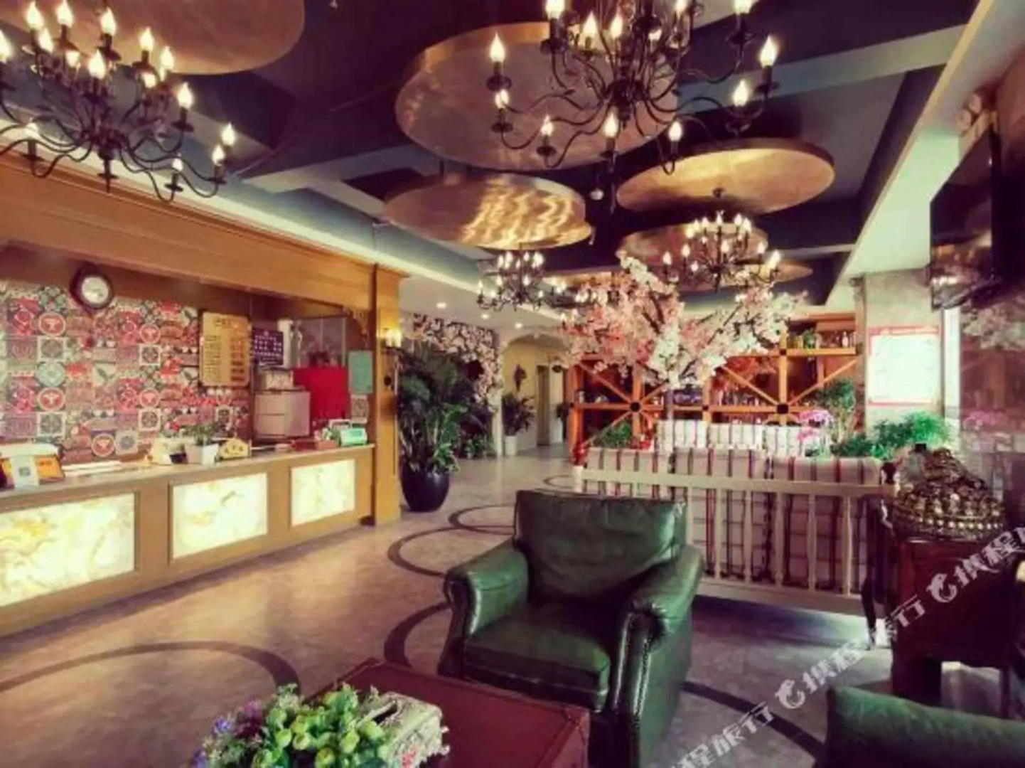 Q+ Veyas Garden Hotel