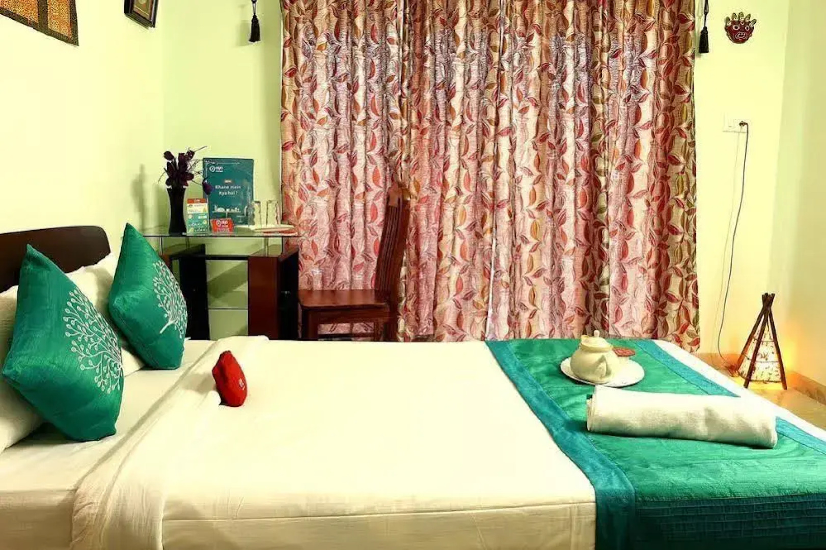 OYO Apartments New Town Axis Mall