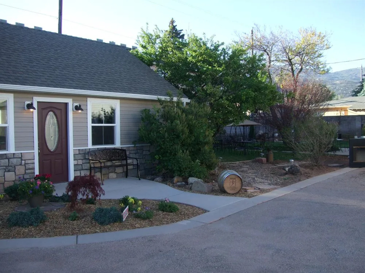 The Iron Gate Inn & Winery