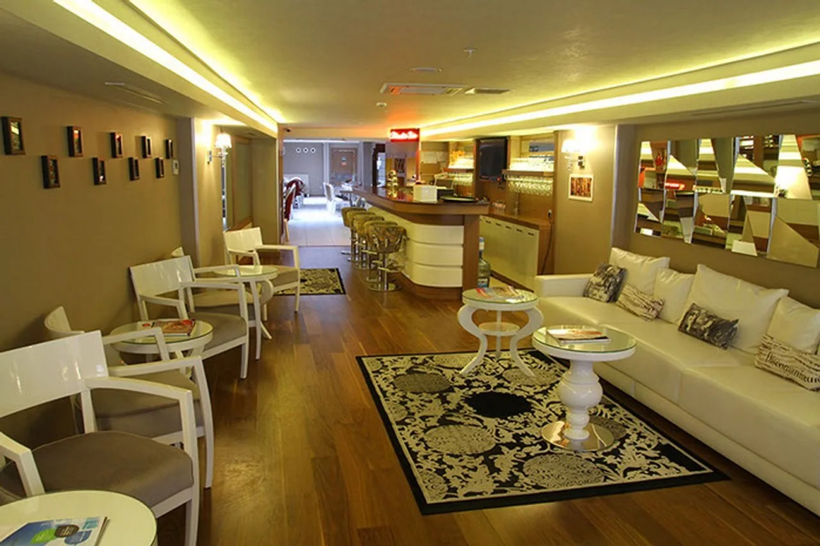 The Time Hotel Old City